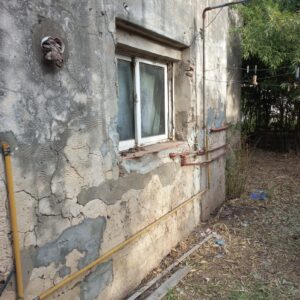 Rompieron una ventana y robaron en una vivienda
